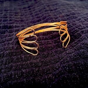 Gently used bracelet